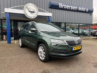 SKODA Karoq 1.0 TSI 115pk Style Business met Pano, Canton en Adaptive Cruise