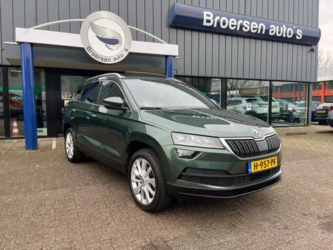 SKODA Karoq 1.0 TSI 115pk Style Business met Pano, Canton en Adaptive Cruise