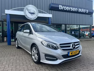 Mercedes B-Klasse B180 122PK Ambition met Navigatie, Cruise control & 17'' Lichtmetalen velgen