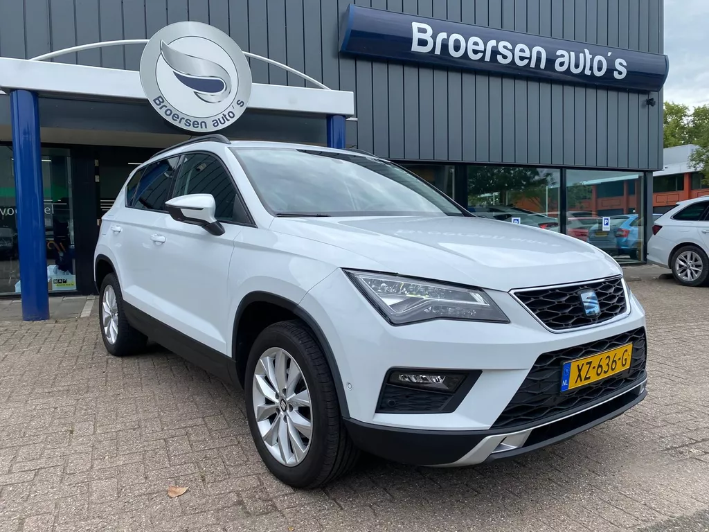 SEAT Ateca 1.5 EcoTSI 150pk DSG-7 Style Business Intense met Camera, Carplay en Navi