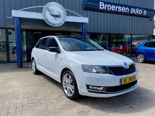 SKODA Rapid Spaceback 1.0 TSI 95pk Clever met Navi, Trekhaak en Stoelverw.