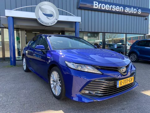 TOYOTA Camry 2.5 Hybrid 218pk Aut Dynamic met Leder, AppleCarplay en 18"